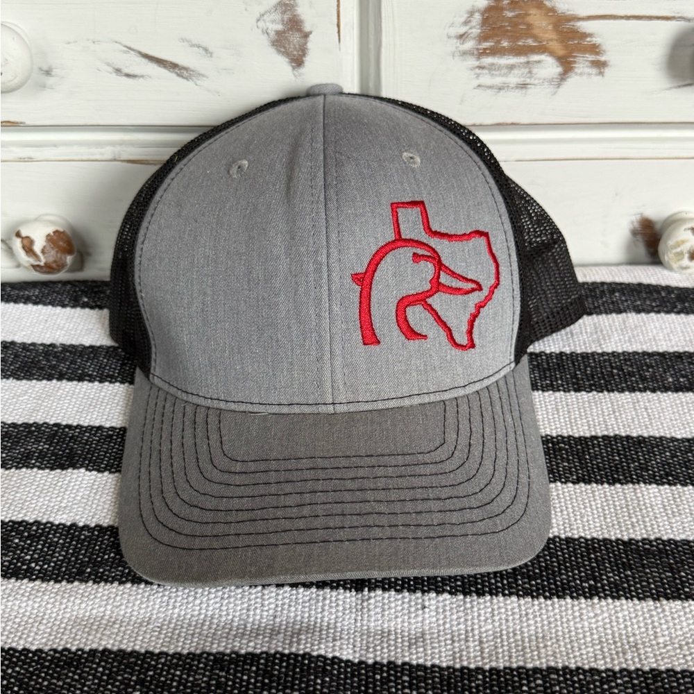 Gray and Black Trucker Hat with Red Texas‎ Logo Red Duck 🦆